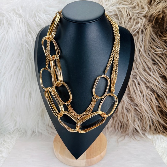 Long chunky chain, goldtone, costume layering necklace - Picture 6 of 11